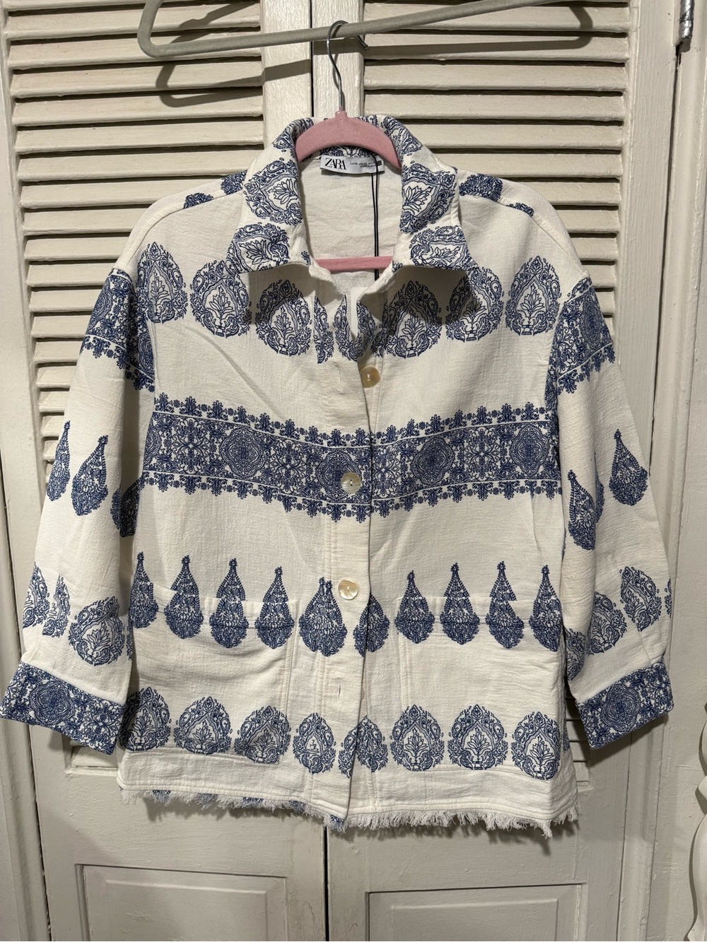 ZARA White Jacket with Navy Blue Paisley Print